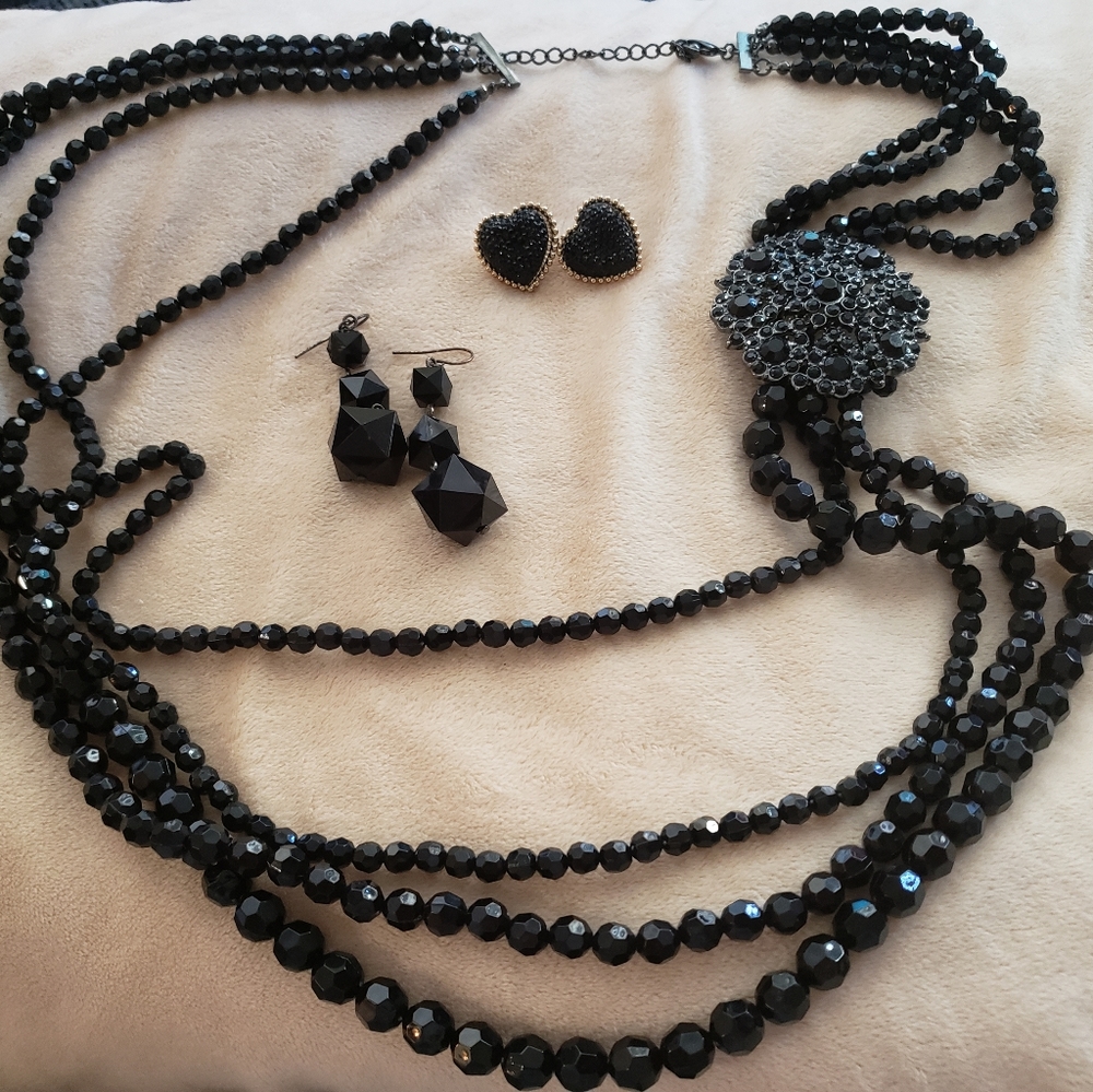 The great gatsby black onyx  neckles set